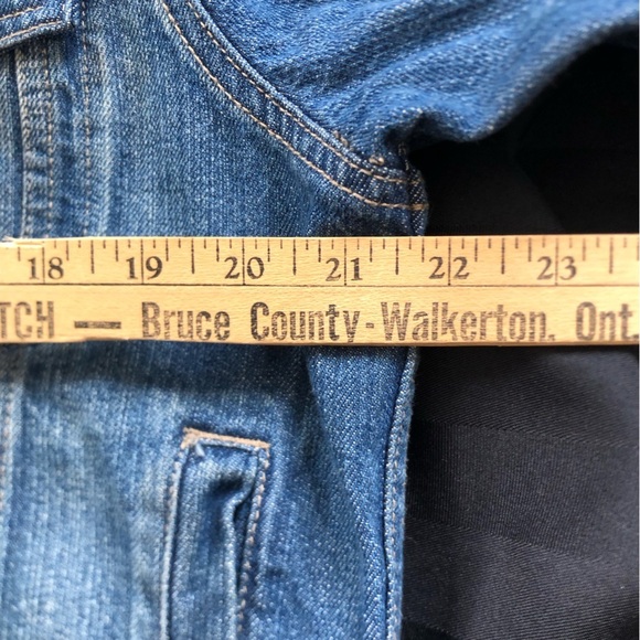 Classic Jean Jacket - Picture 9 of 14